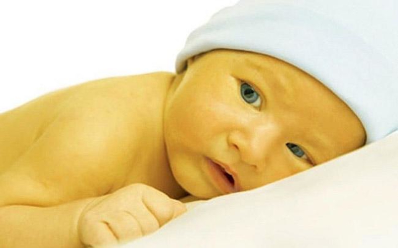 V&agrave;ng da ứ mật: Triệu chứng điển h&igrave;nh cảnh b&aacute;o c&aacute;c vấn đề về gan v&agrave; hệ ti&ecirc;u h&oacute;a ở trẻ&nbsp;