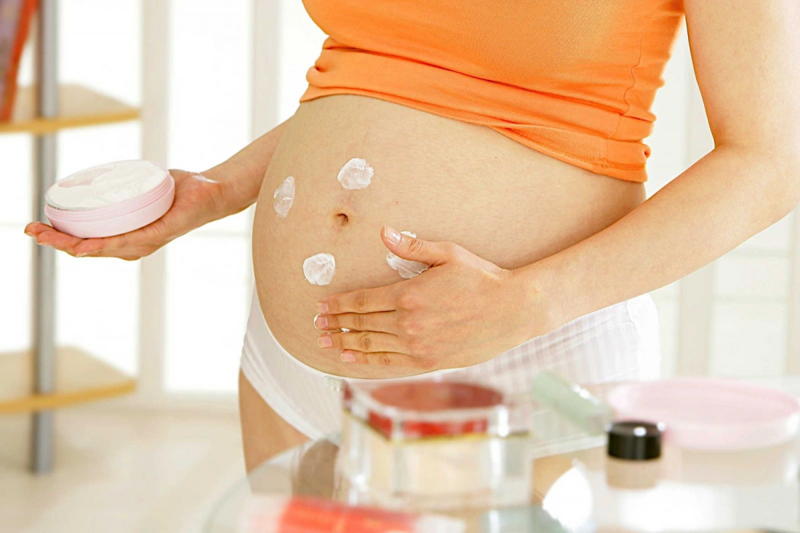 H&agrave;m lượng vitamin A trong kem dưỡng da chống l&atilde;o h&oacute;a kh&ocirc;ng ảnh hưởng tới thai nhi
