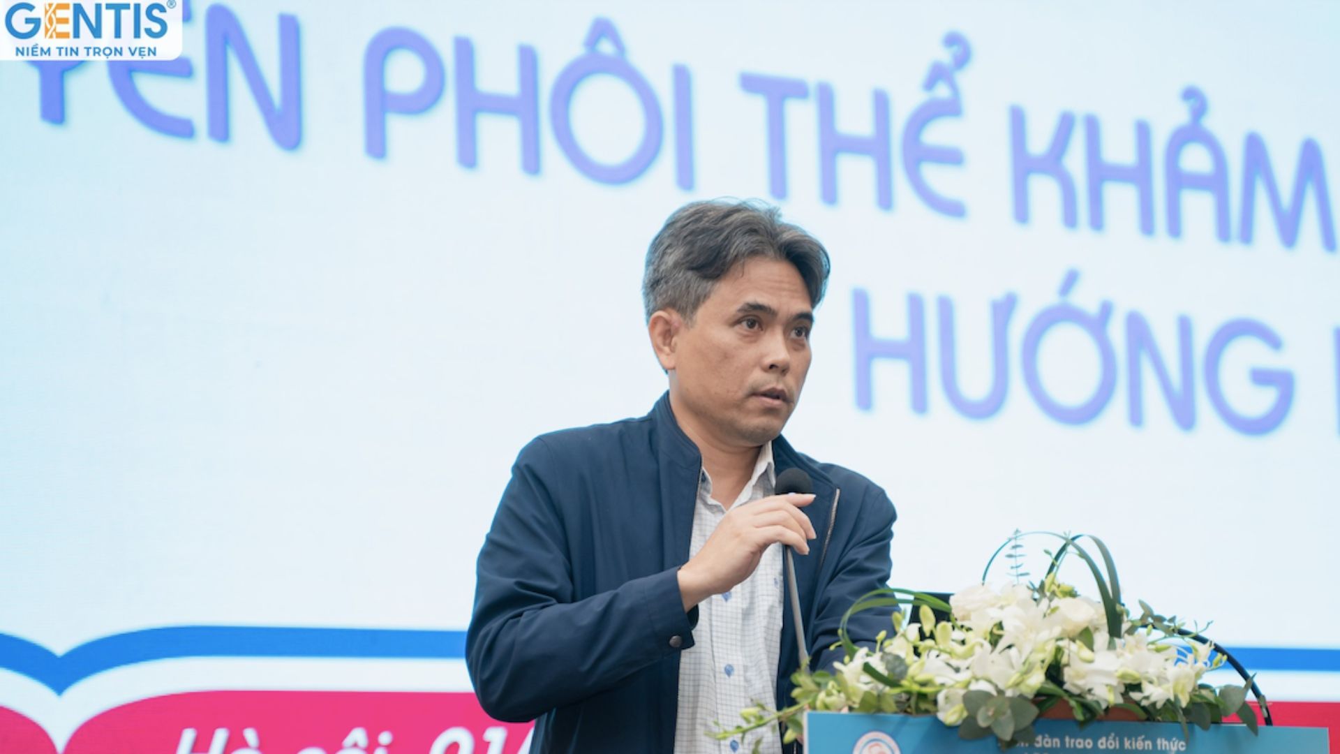 Tại buổi Talkshow, PGS.TS.BS Hồ Sỹ Hùng đã chia sẻ những kiến thức hữu ích về chuyển phôi thể khảm