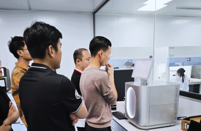 Eurofins GENTIS pioneers the deployment of Next-Generation sequencing technology MiSeq i100 Plus in Vietnam