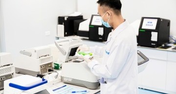 PGT-M 100+ bệnh hiếm: Giải pháp sinh con khoẻ mạnh cho các cặp vợ chồng mang gen bệnh