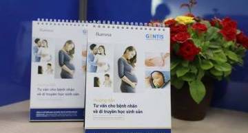 Tham gia Hội nghị Sản phụ khoa Việt Pháp 2019 GENTIS tặng “sổ tay di truyền sản khoa”
