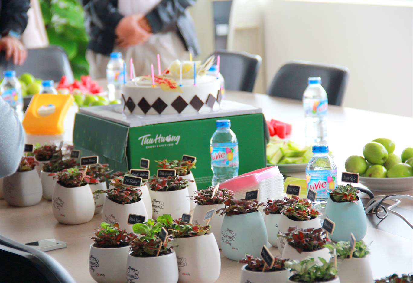 Gentis tưng bừng tổ chức giao lưu chào mừng 8/3