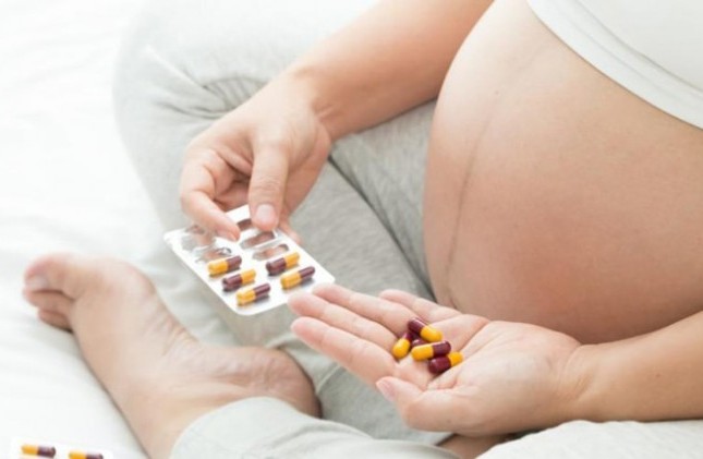 những loại thuốc gây dị tật thai nhi 