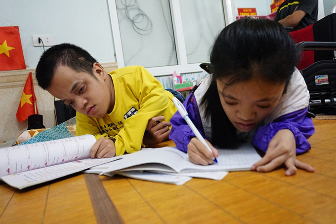 Trẻ bị mắc xương thuỷ tinh