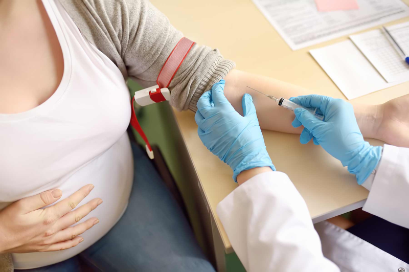 X&eacute;t nghiệm ADN thai nhi kh&ocirc;ng x&acirc;m lấn c&oacute; độ ch&iacute;nh x&aacute;c cao l&ecirc;n đến 99,9% v&agrave; tuyệt đối an to&agrave;n cho mẹ v&agrave; thai